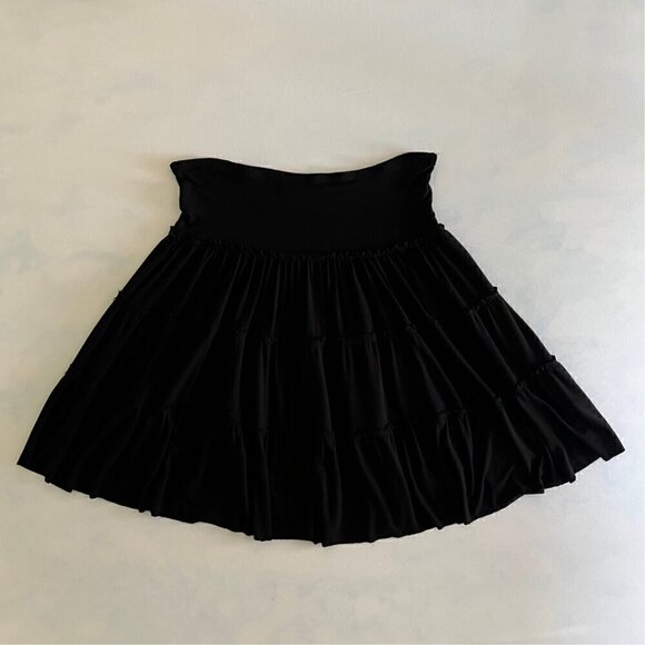 BCBGMAXAZRIA Black Tiered Flowy Midi Skirt - Picture 3 of 5